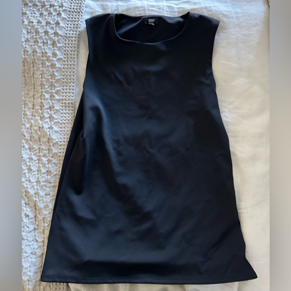 Express Black Body Contour Top